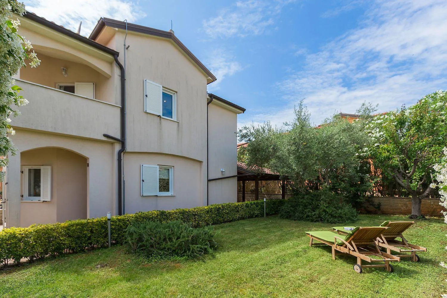 Casa de Férias Mediterranes Ferienhaus Mit Loungebett, Bbq, Privatem Garten, Waschmaschine, Klimatisierten Schlafzimmern Tar-Vabriga