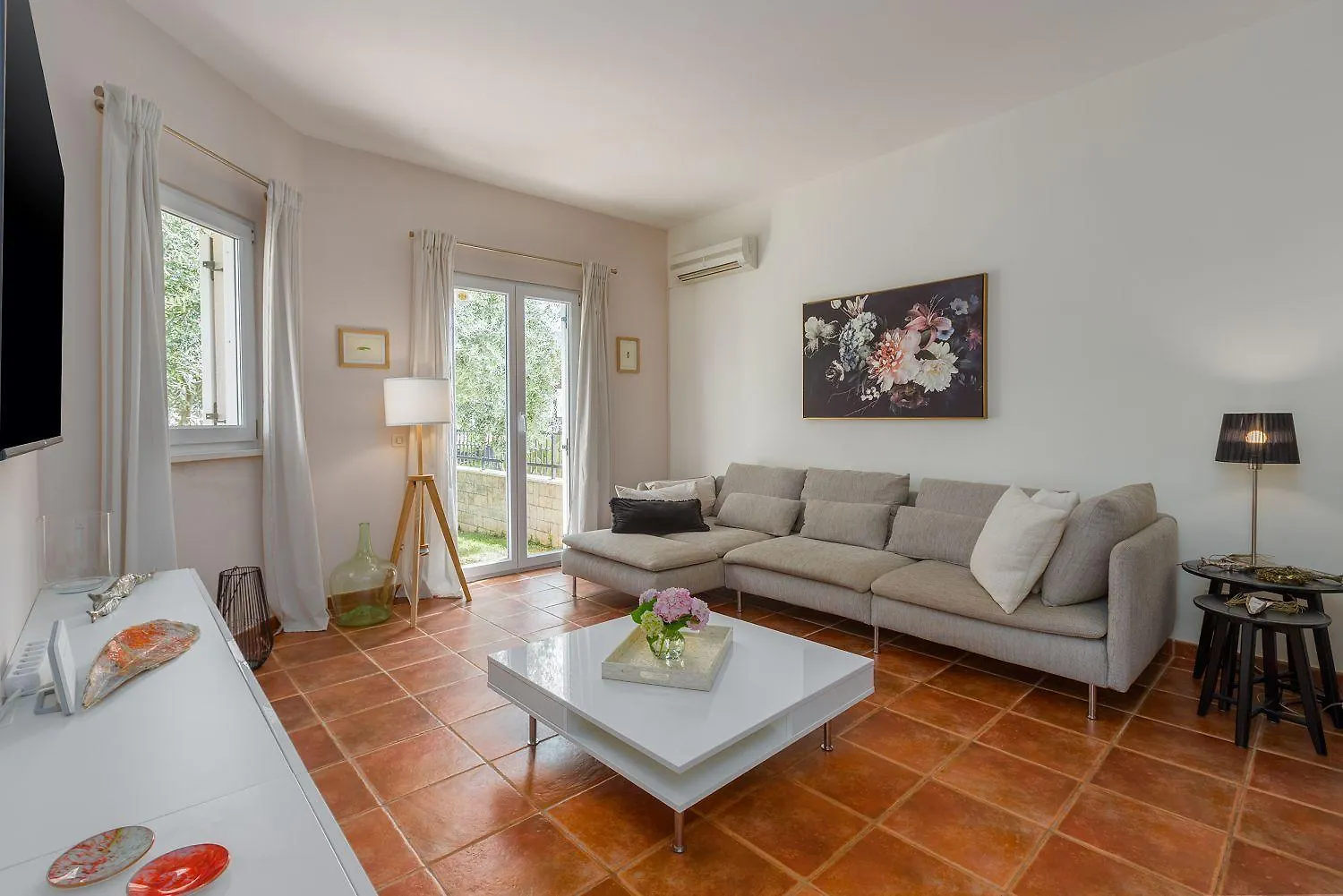 Mediterranes Ferienhaus Mit Loungebett, Bbq, Privatem Garten, Waschmaschine, Klimatisierten Schlafzimmern Tar-Vabriga